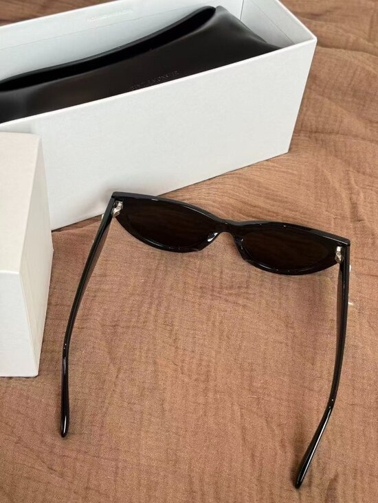 Maison Margiela x Gentle Monster MM108 Sunglasses Black Cat Eye Oval Unisex